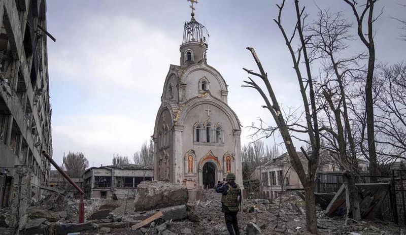 Rusya'nın 'silah bırakın, Mariupol'den çıkın' teklifine Ukrayna'dan ret
