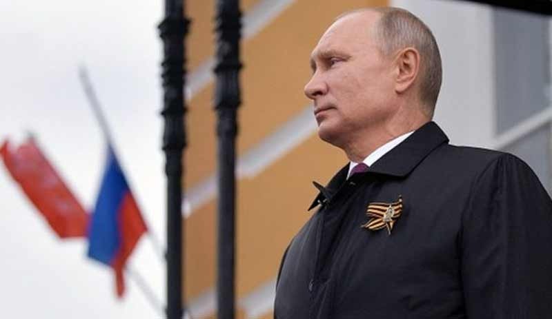 Putin'den 'gaz' kararı: Dost olmayan ülkelere rubleyle satacağız