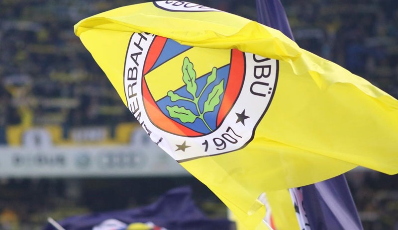 Fenerbahçe'de Mesut Özil ve Ozan Tufan kadro dışı