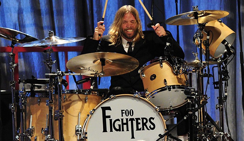 Foo Fighters’ın davulcusu Taylor Hawkins yaşamını yitirdi