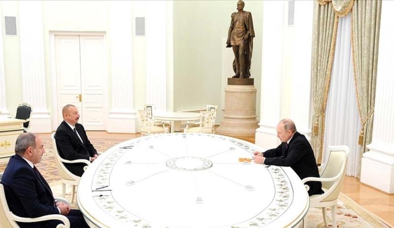 Putin, Aliyev ve Paşinyan ile Karabağ'ı görüştü