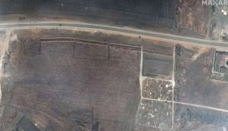 Uydu görüntüleri yayınlandı: 'Mariupol'de toplu mezarlar kazıldı'