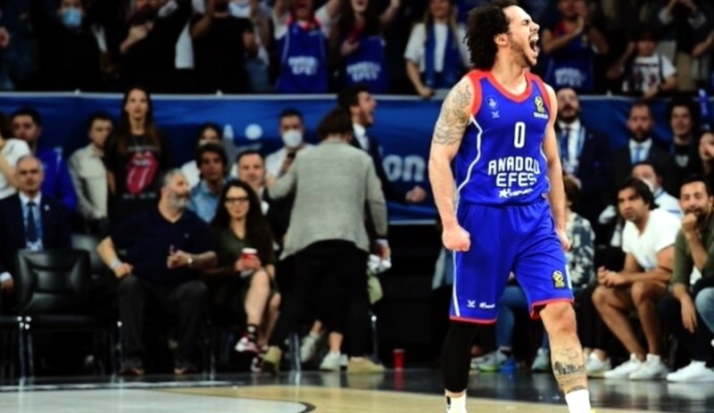 Anadolu Efes üst üste üçüncü kez Final Four'da