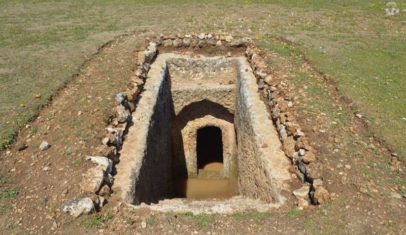 İçinde 60 kaya mezarı bulunan Tharsa Antik Kenti'nde çalışmalar başladı