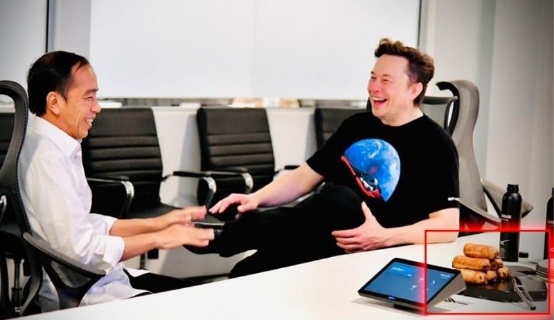 Elon Musk, Mars roketinin ısı kalkanını 'servis tabağı' olarak kullandı