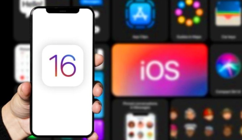 Üç popüler iPhone modeli iOS 16 desteği alamayacak