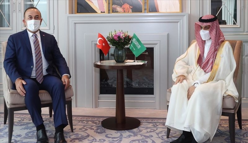 Çavuşoğlu, Suudi Arabistanlı mevkidaşıyla telefonda görüştü