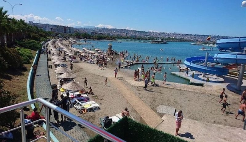 Parkları yapılaşmaya açan AKP’li belediye 'en uygun yer burası' diyerek bu kez de halk plajına göz dikti