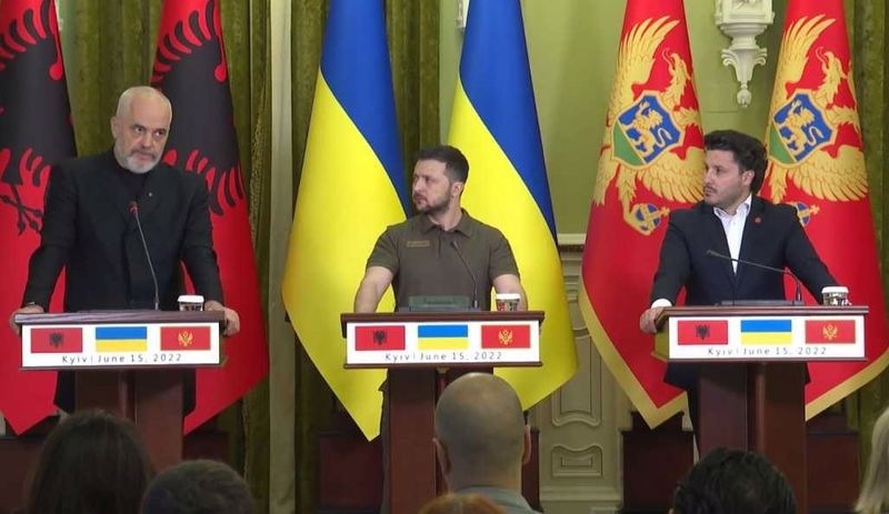 Karadağ ve Arnavutluk başbakanlarından Ukrayna'ya dayanışma ziyareti