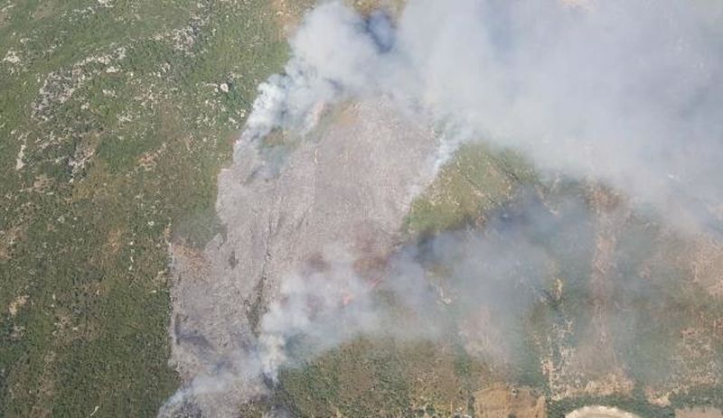 İzmir Karaburun'daki orman yangını 15 saat sonra söndürüldü