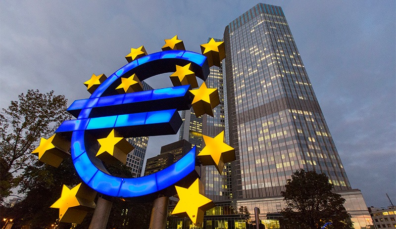 Avrupa 50 baz puan faiz artışını gündeme aldı, euro dolara karşı yükselişe geçti