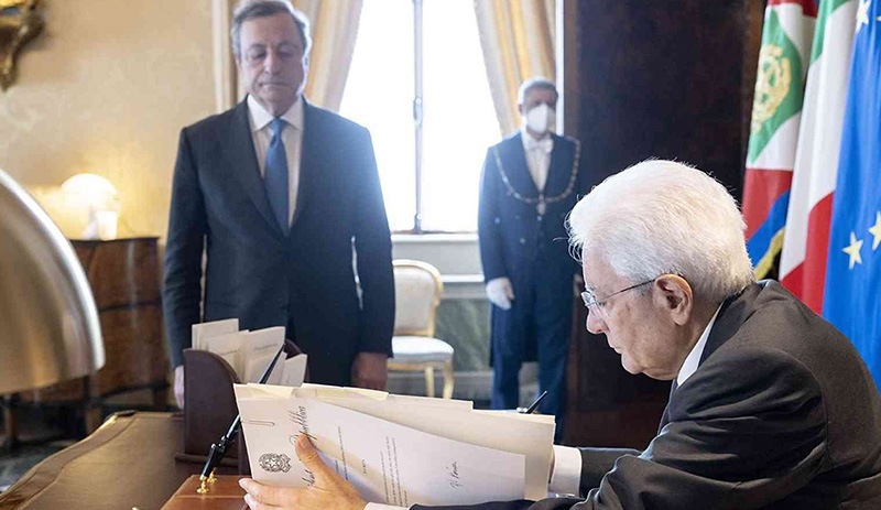 İtalya'da Cumhurbaşkanı, Parlamento'yu lağvetti, erken seçime gidilecek