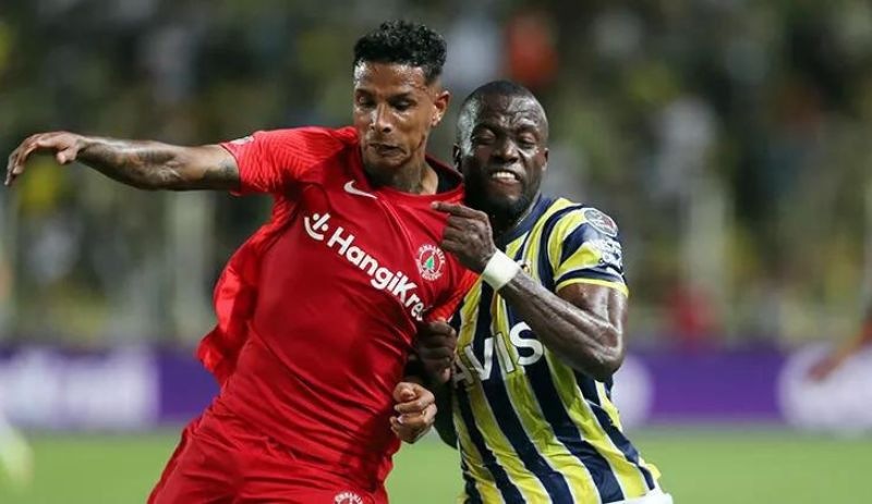 Ümraniyespor Süper Lig'e Fenerbahçe beraberliğiyle başladı