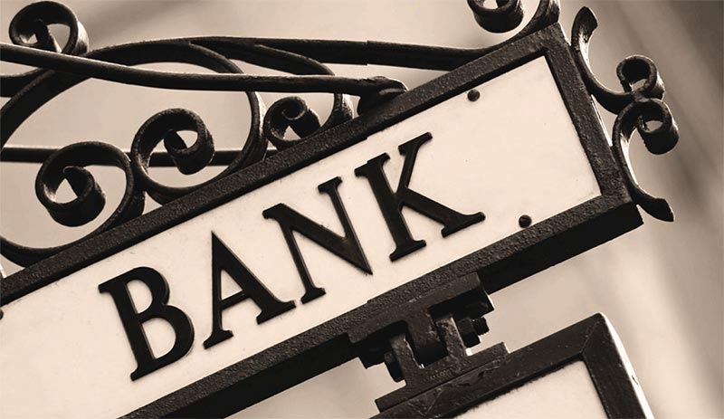 Bankacılık sektörü yüzde 400 kâr etti: İktidarın ekonomi politikası bir tek onlara yaradı