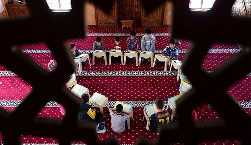 Diyanet’in Kuran kurslarını ‘okul öncesi kreş’ nitelemesine eğitimcilerden tepki