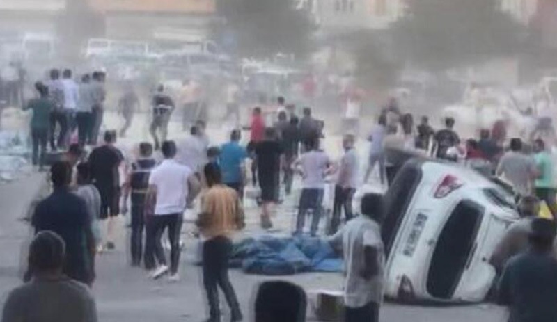 Mardin'de freni patlayan TIR kalabalığın arasına daldı: 20 kişi yaşamını yitirdi