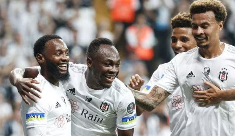 Sivaspor'u yenen Beşiktaş, averajla liderliğe yükseldi