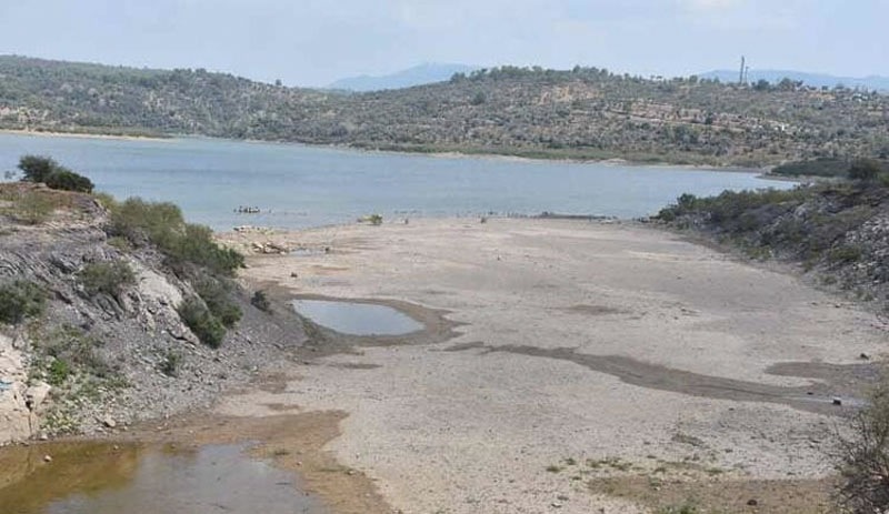 Barajların su seviyesi 5 ayda yarı yarıya azaldı