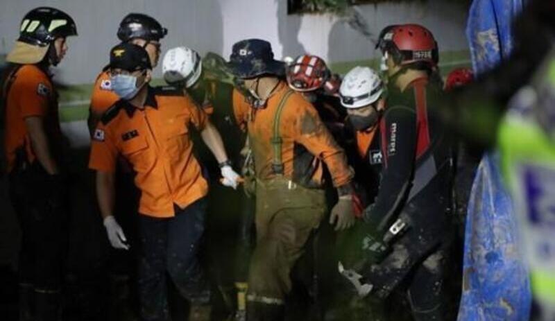 Güney Kore'de tayfun faciası: Yeraltı otoparkında mahsur kalan 7 kişi boğuldu