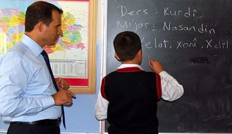 Öğretmen ve velilerden anaokulundan üniversiteye kadar Kürtçe eğitim talebi
