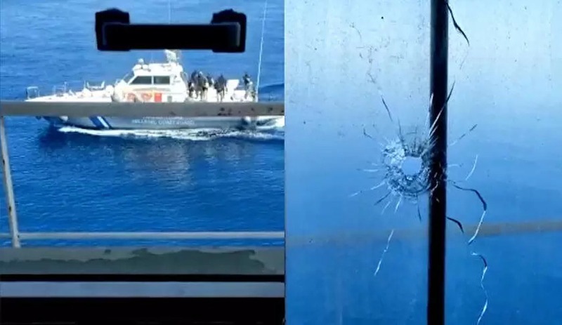 Yunan yetkili: Libya'ya silah kaçırdığından şüphelenilen Türk gemisine ateş açıldı