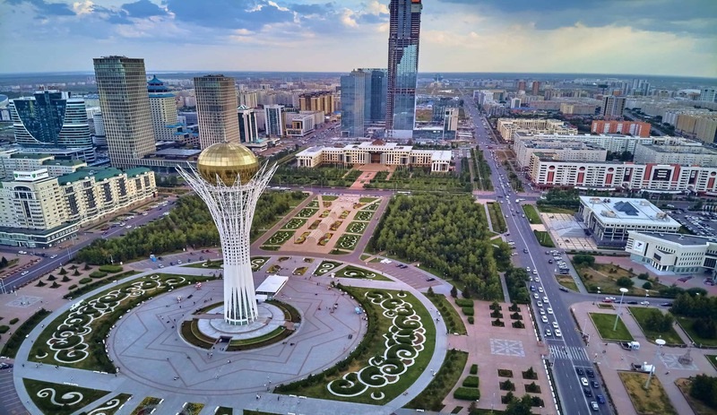 Kazakistan, başkentinin adını yine değiştirecek