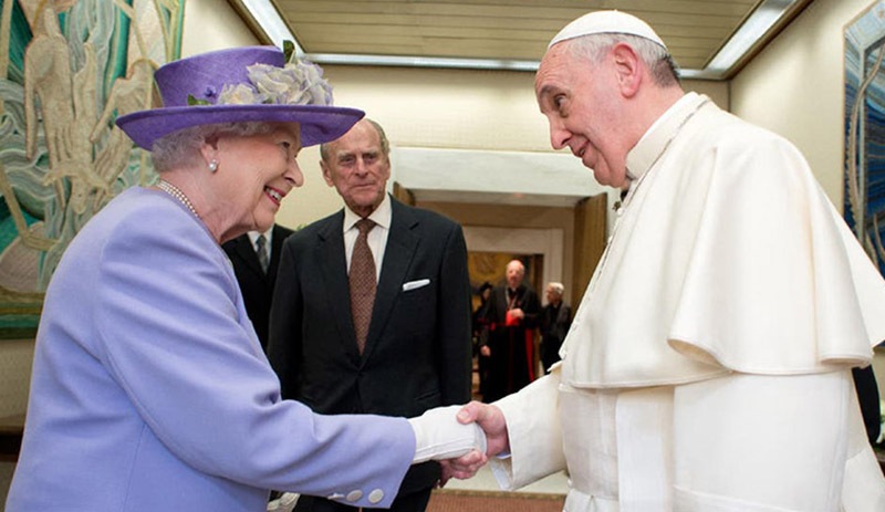 Papa Francis, Kraliçe II. Elizabeth'in cenazesine katılmayacak