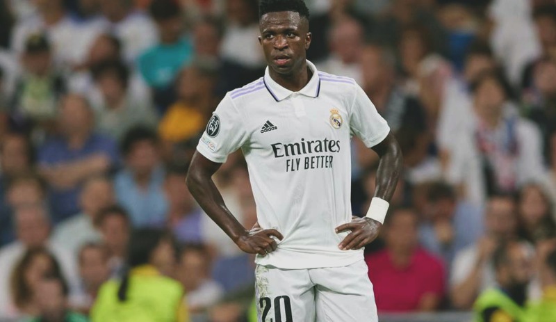 Real Madrid'li Vinicius Jr'a ırkçı söylem: Maymunluğu bıraksın