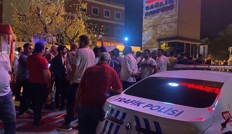 İstanbul'da taksici saldırıya uğradı, meslektaşları kontak kapattı