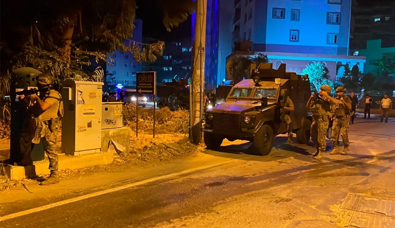 Mersin'de polisevine yönelik saldırıda 1 polis öldü