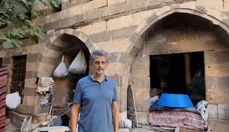 Garo Paylan’dan Bakan Ersoy’a çağrı: Diyarbakır’daki havrayı bir an önce koruma altına alın