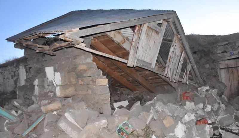 Uzman jeofizikçiden Ardahan depremine ilişkin açıklama: 5'lik depremin verdiği hasar üzücü