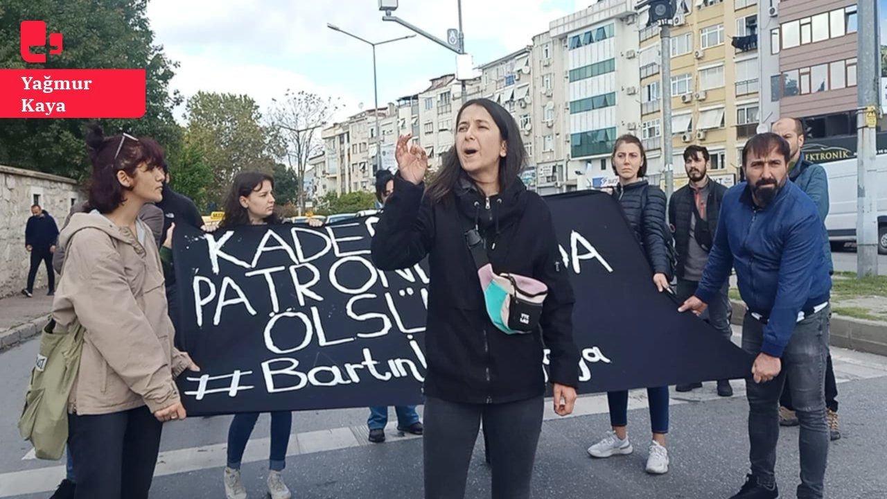 Umut-Sen Bartın'da ölen 41 madenci için yolu trafiğe kapattı