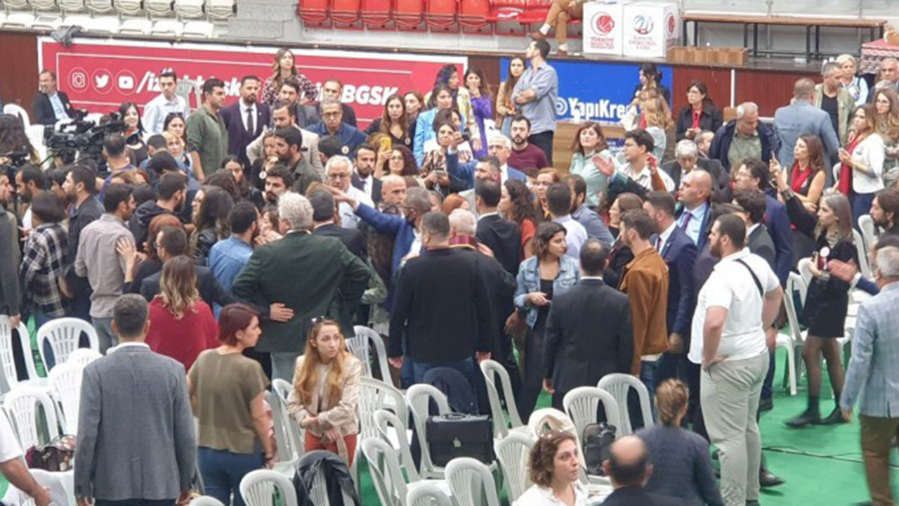 İzmir Barosu Genel Kurulu'nda Kürtçe slogana ırkçı tepki