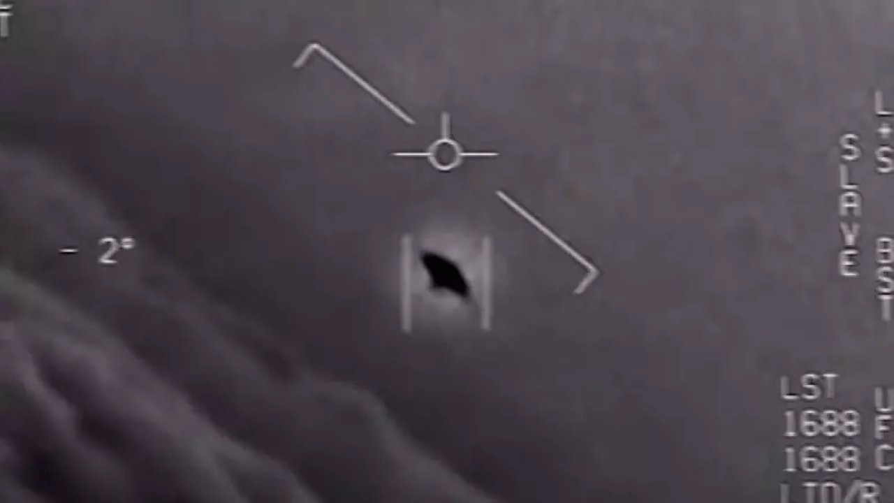 Pentagon 'UFO' belgelerini internette yayınlamaya başladı: Gizliği kaldırılmış bilgiler bulunuyor