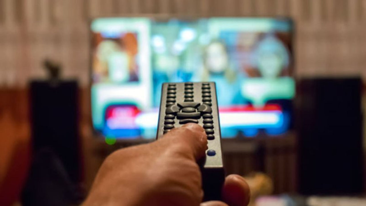 9 Kasım Çarşamba TV yayın akışı: Hangi kanalda ne var, günün filmleri ve dizileri neler?
