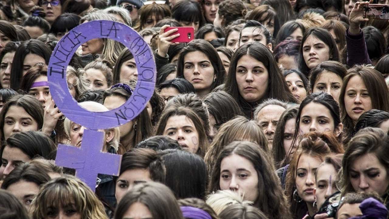 CHP'den kadın çalışanlara regl izni için kanun teklifi