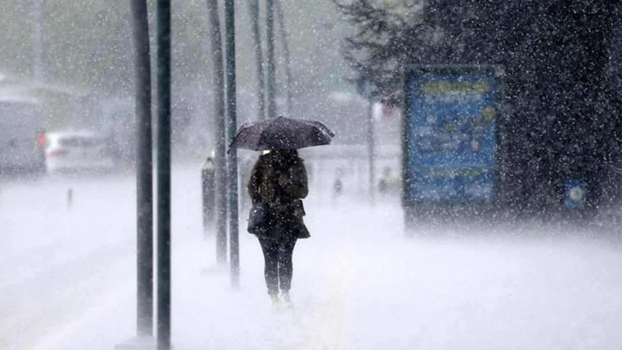 26 Kasım hava durumu: Meteoroloji’den kuvvetli rüzgar ve yağış uyarısı