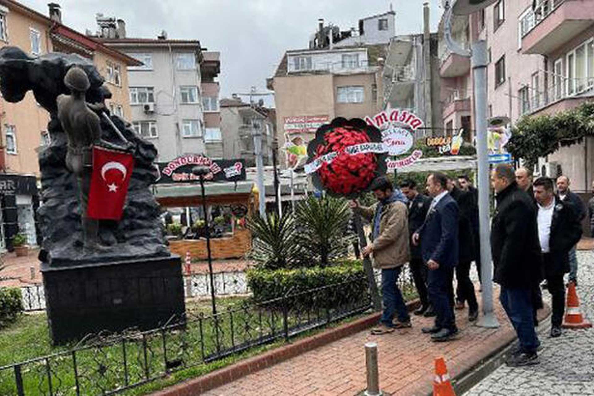 Amasra'da Madenciler Günü'nde Madenci Anıtı'na çelenk bırakıldı