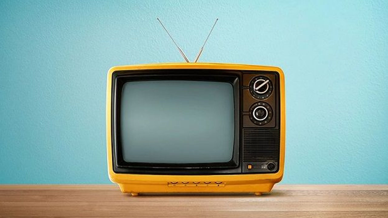 19 Aralık Pazartesi TV yayın akışı: Hangi kanalda ne var, günün filmleri ve dizileri neler?