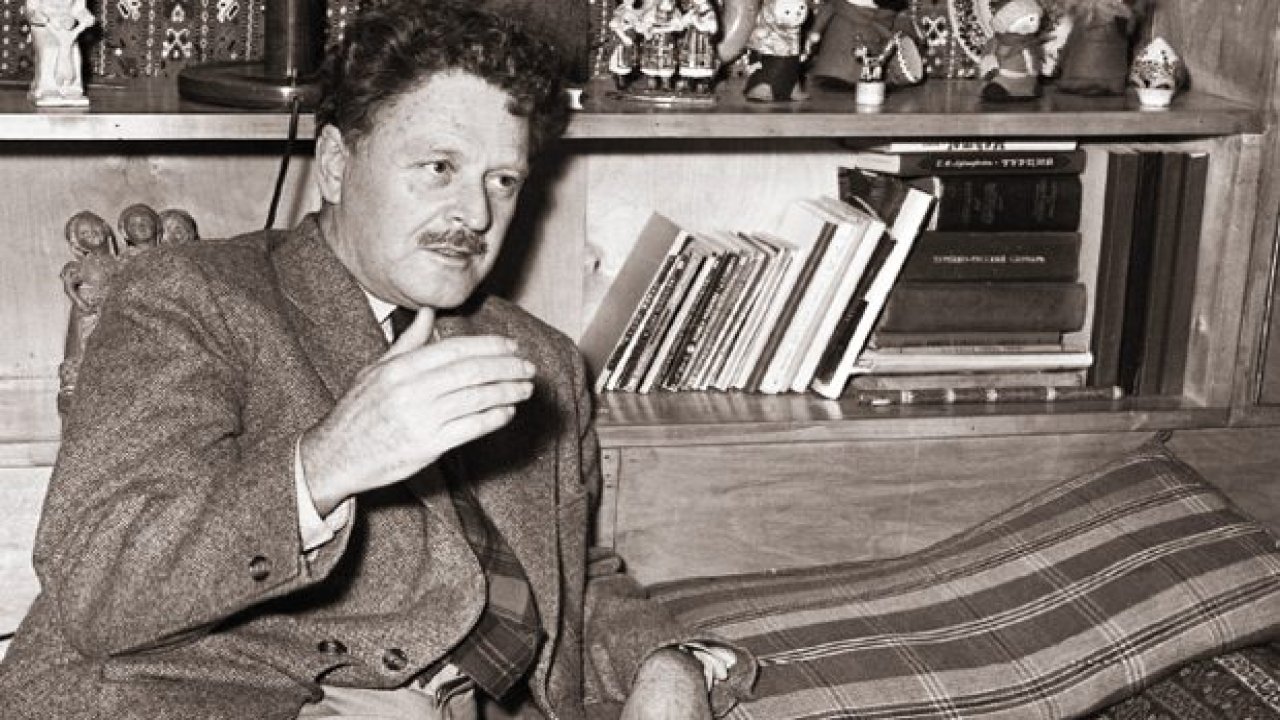 Nazım Hikmet 121. yaş gününde etkinliklerle anılıyor