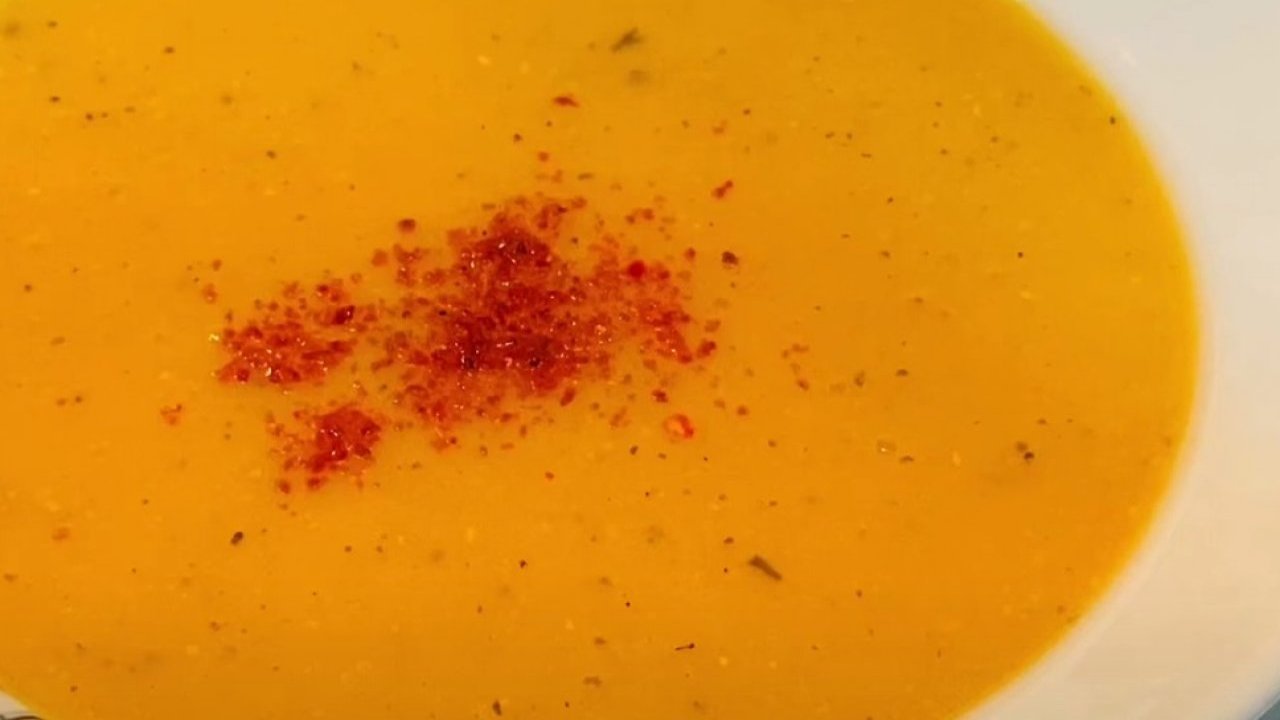 Mercimek çorbasının lezzetini artırıyor.. 1 adet bile eklemek yeterli