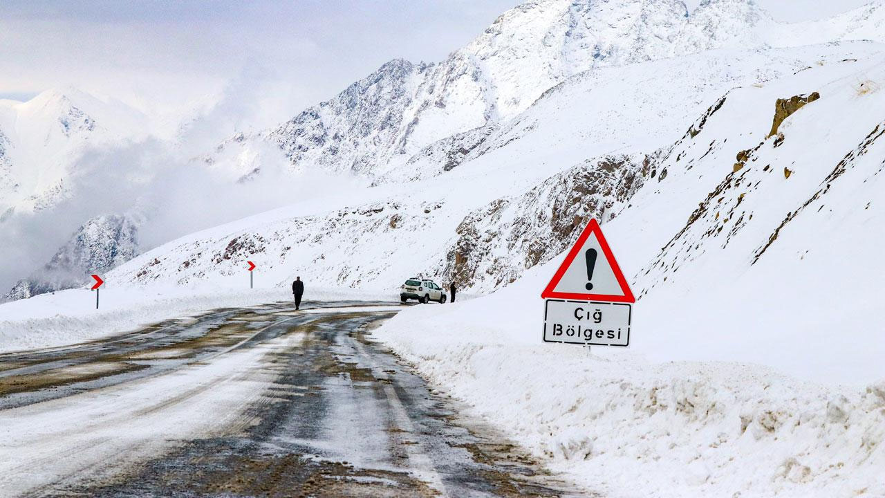 24 Şubat hava durumu: Meteoroloji sis ve çığ tehlikesine karşı uyardı