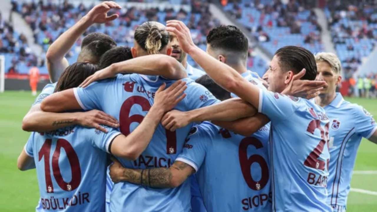 Trabzonspor'a 10 futbolcunun menajerinden dava