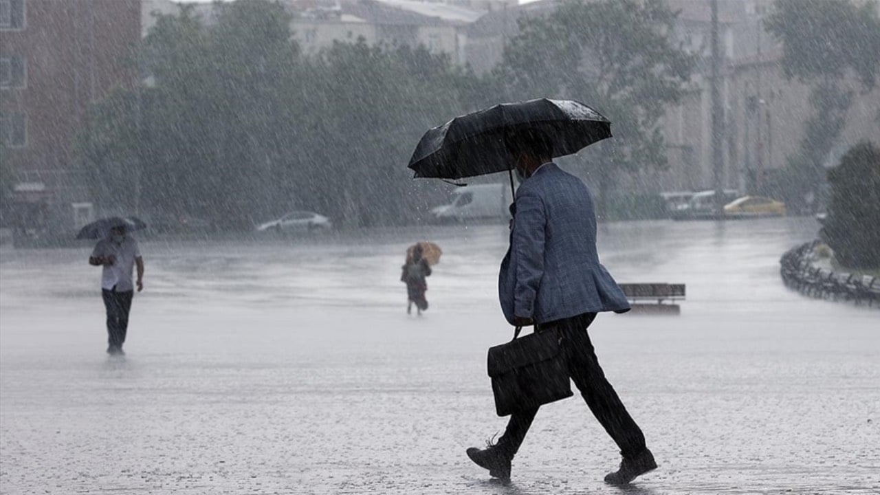 13 Nisan hava durumu: Meteoroloji’den sel ve kuvvetli rüzgar uyarısı