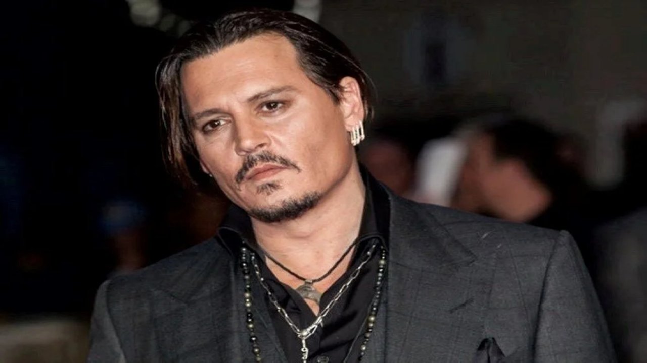 Johnny Depp sinemaya geri dönüyor: 'Jeanne du Barry'de oynayacak