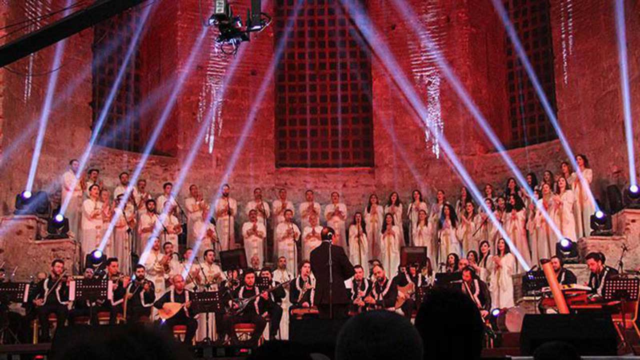 Antakya Medeniyetler Korosu, 'Bir Kira Bir Yuva' için sahne alacak