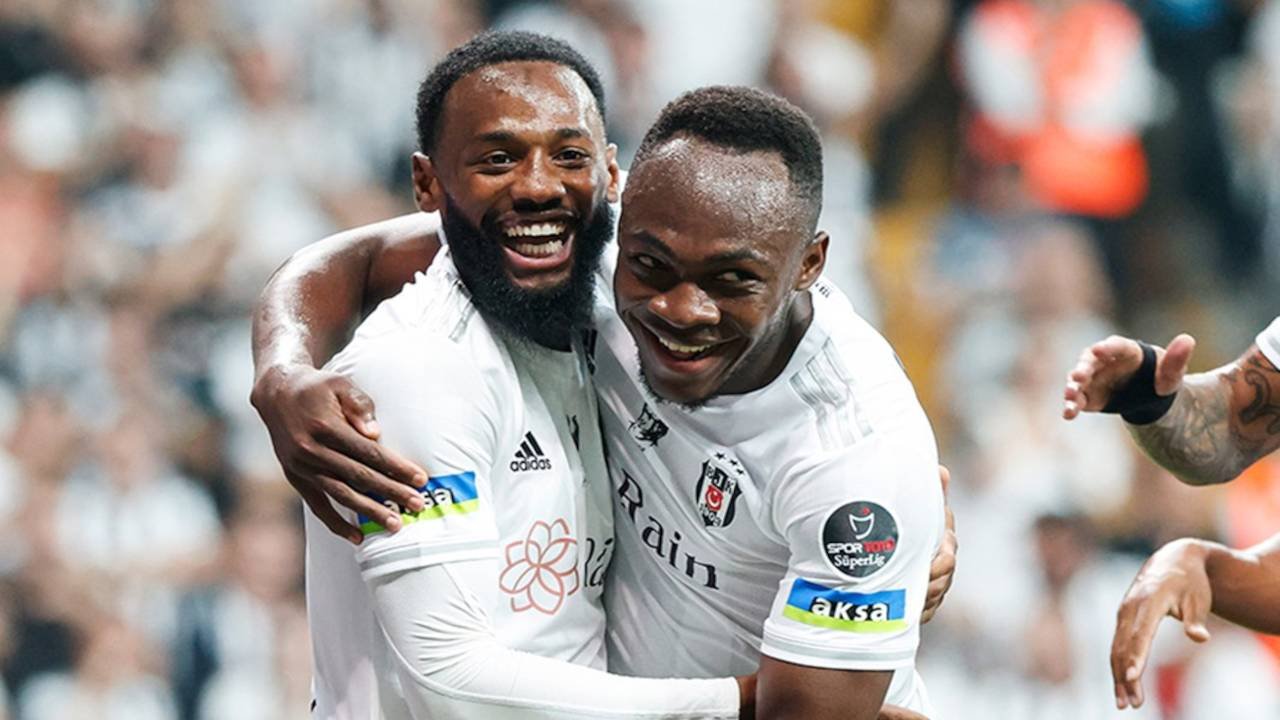 Beşiktaş'ta iki oyuncu kadro dışı bırakıldı