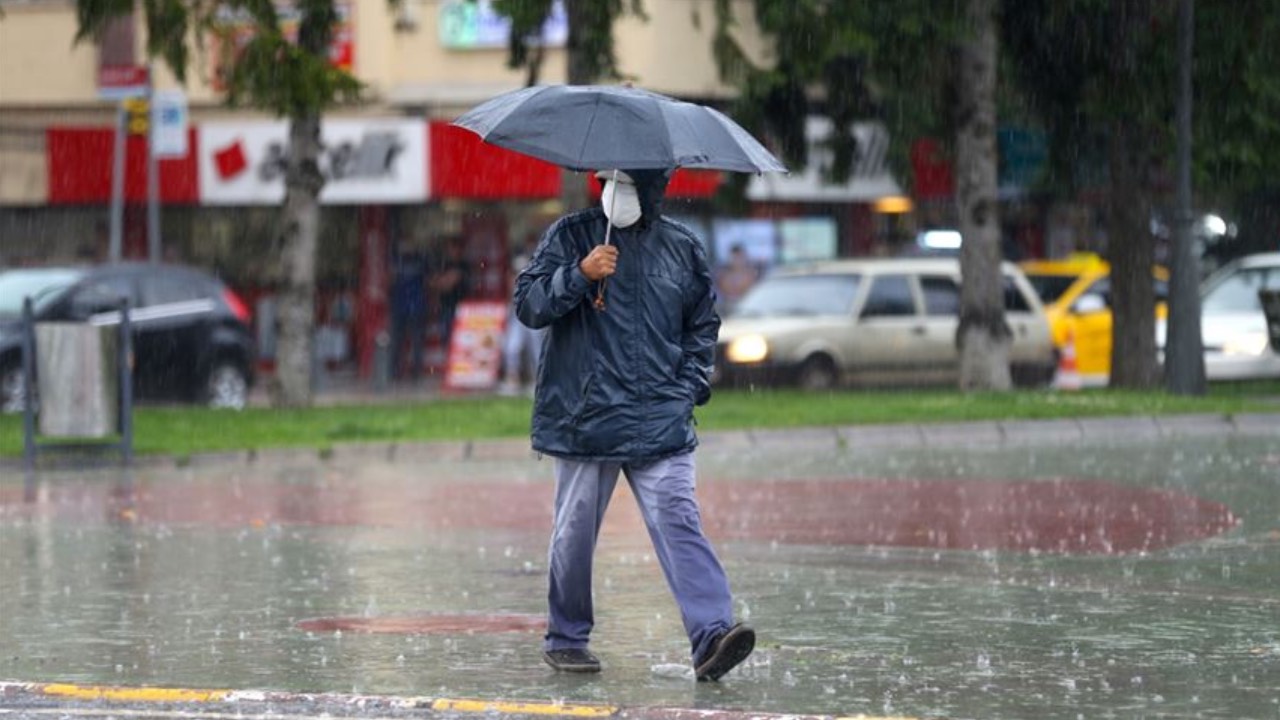 19 Nisan hava durumu: Meteoroloji’den gök gürültülü sağanak yağış uyarısı