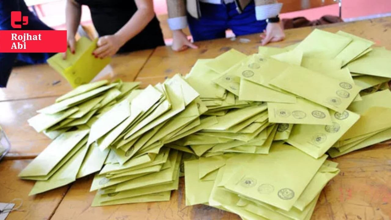 Diyarbakır'da 13 sandıkta Yeşil Sol Parti oyları MHP’ye yazıldı
